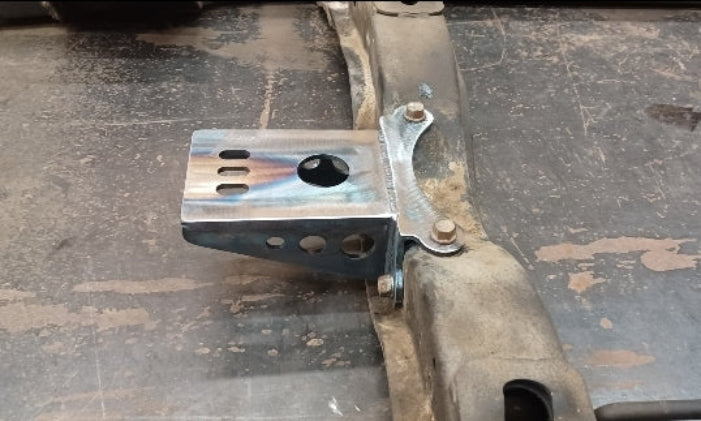 86-93 MAZDA - B2200 - 4L60E/700R4 - TRANSMISSION MOUNT