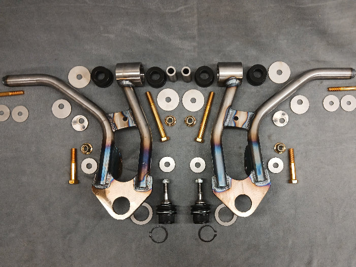 #701 - 03-11 CROWN VIC - LOWER CONTROL ARMS - STRUTS/COILOVERS/BAGS