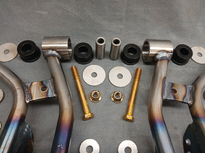 #701 - 03-11 CROWN VIC - LOWER CONTROL ARMS - STRUTS/COILOVERS/BAGS